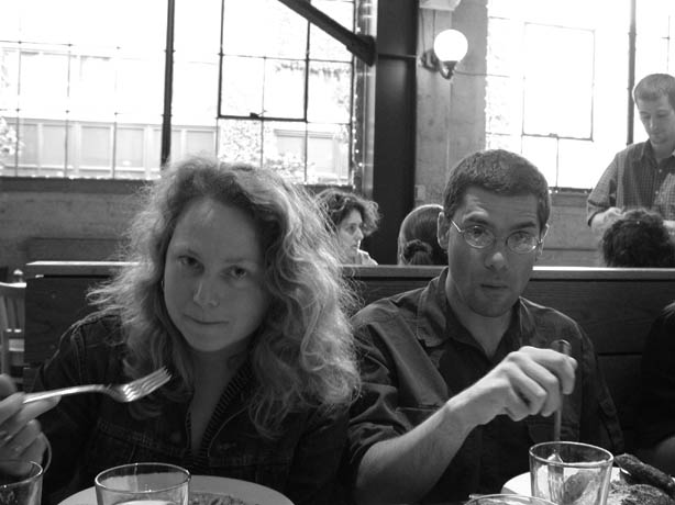 Tony & Sydnie look up