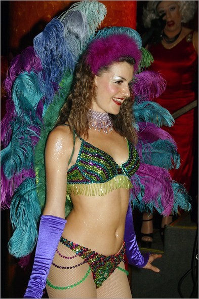 Hot Pink Feathers 1.jpg