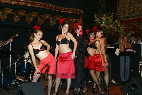 Miss Kitten On The Keys.jpg