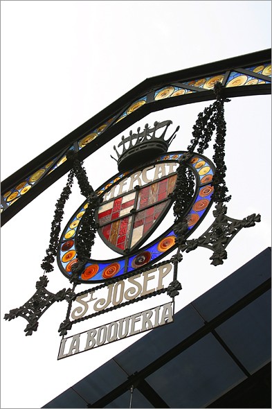 La Boqueria sign.jpg