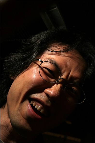 suzuki_laugh.jpg