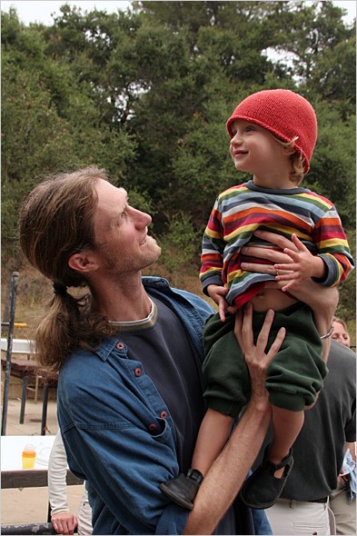 steve_dwelley_and_child_4.jpg