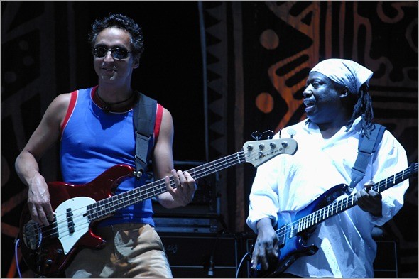 Benny Bass Duo Happy.jpg